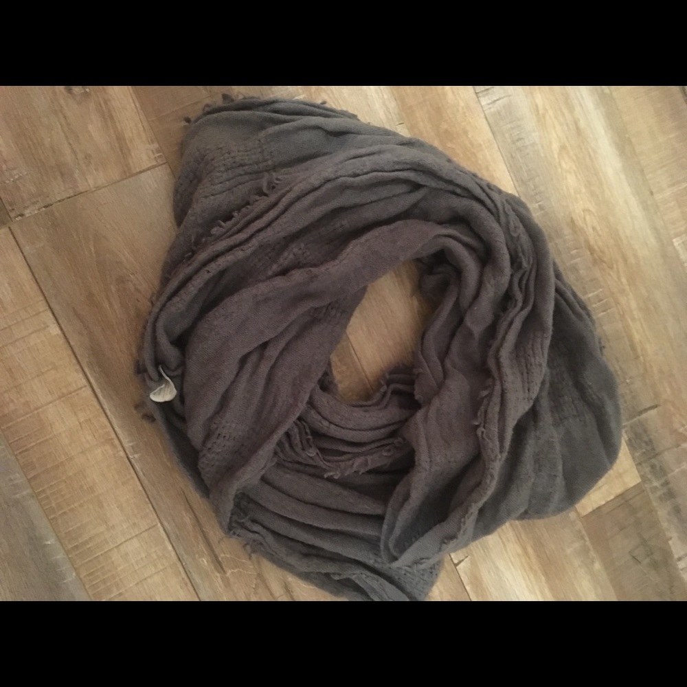 Gray infinity scarf